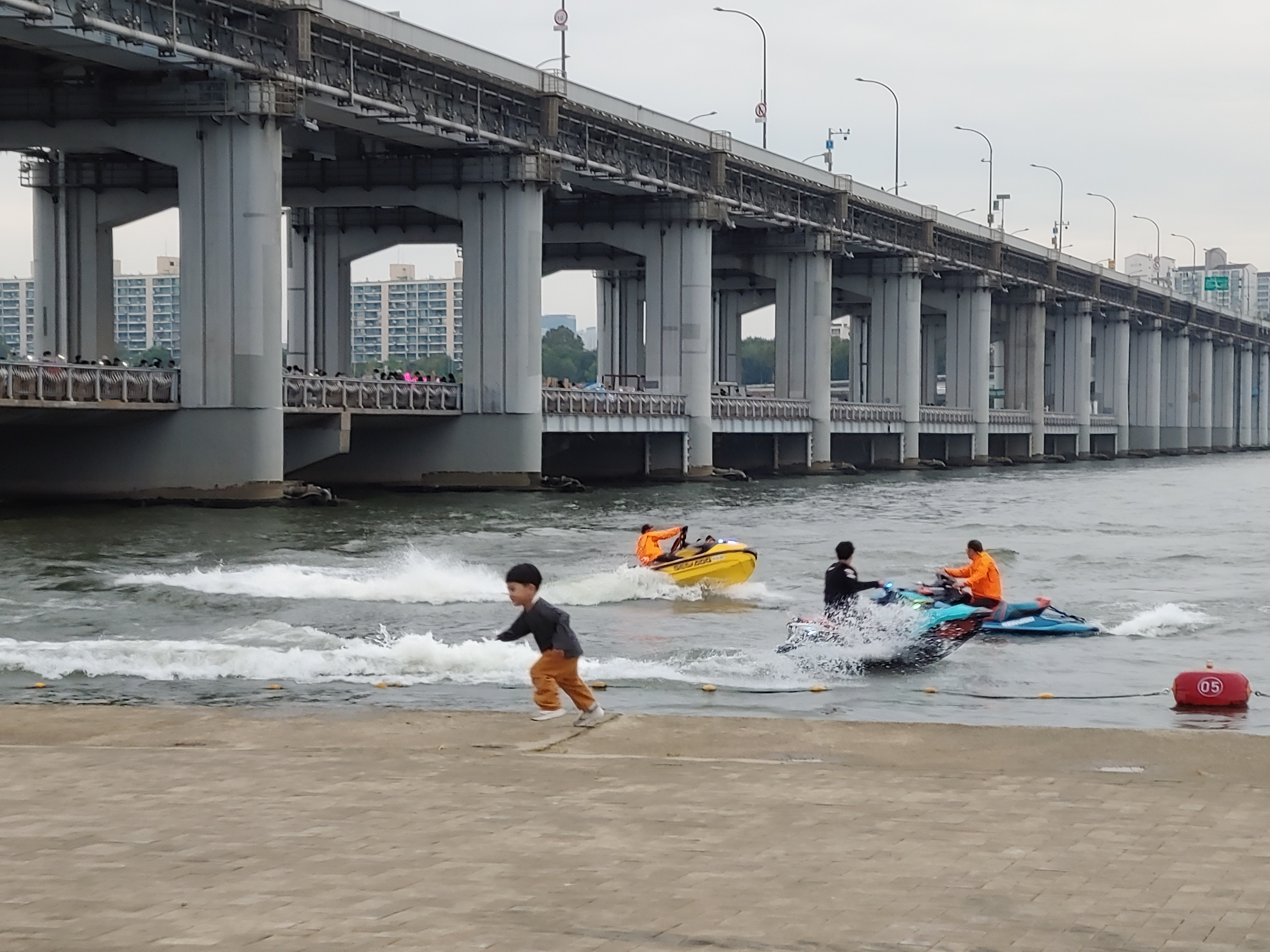 F72_KakaoTalk_20241006_171113642_03.jpg